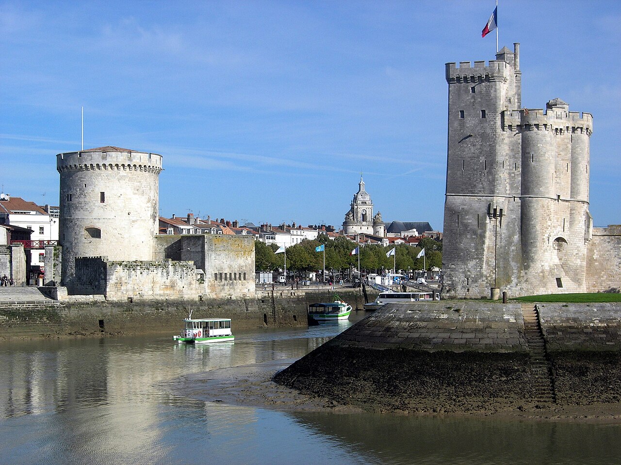 La Rochelle (17000), Charente-Maritime, la boucherie Le Bœuf Tricolore de La Rochelle